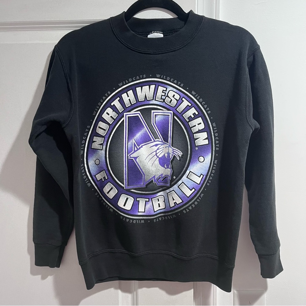Vintage Youth 14-16 Northwestern Football Sweatshirt

18 inches pit to pit
